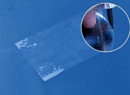 汽车挡风玻璃被小石子砸裂修复,汽车挡风玻璃被石子砸了一个小点