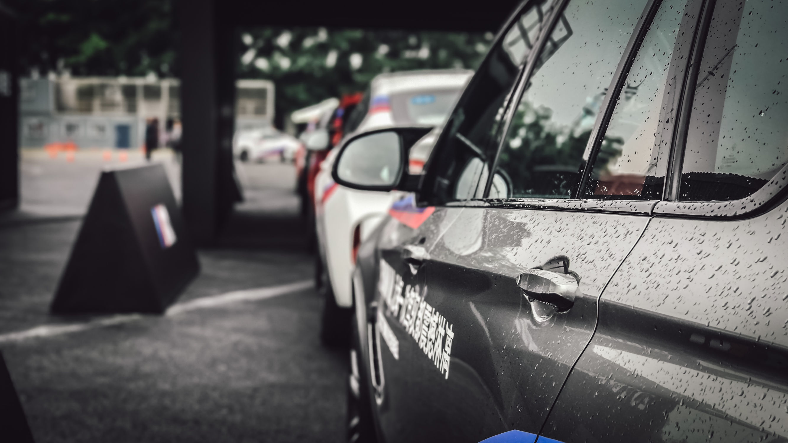 凶猛国产suv,凶狠的suv