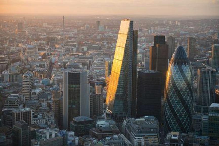 英镑再受重创，中国商业大牛们自动开启加速买买买模式