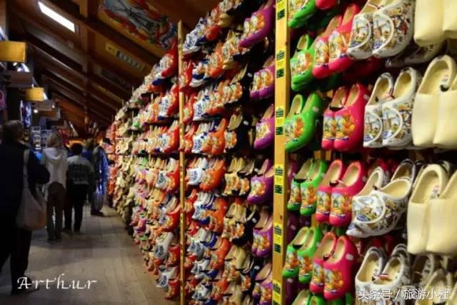 经久不衰的荷兰木鞋，靠的是什么魅力捕获大家的欢心？