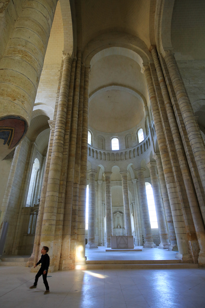 卢瓦尔河城堡简介,卢瓦尔河谷城堡位置在哪里