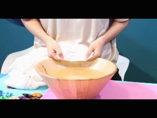 可食用可水洗蜡笔，妈妈不用担心宝宝误食，也不用担心宝宝乱涂乱抹啦