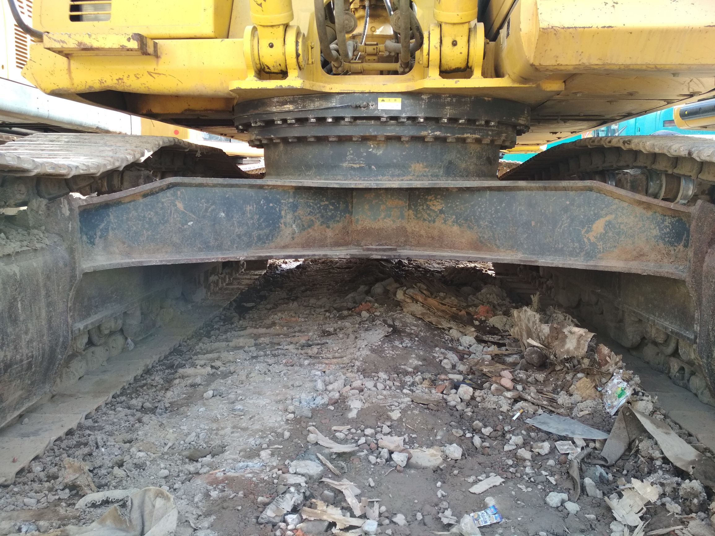 二手挖掘机分析,二手小松110挖掘机