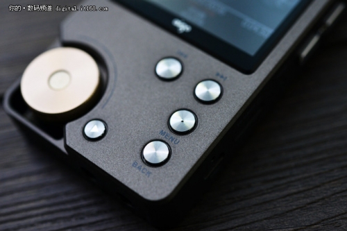 有入手的冲动爱国者MP3-105*放播**器试听