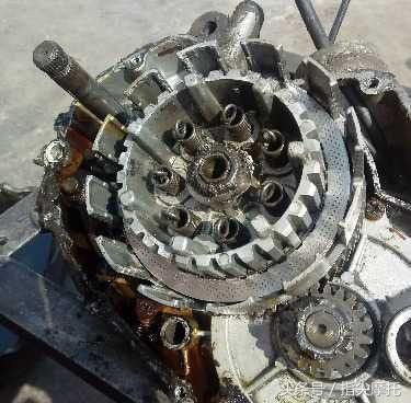 老款铃木tr125摩托改装,最老款铃木tr125