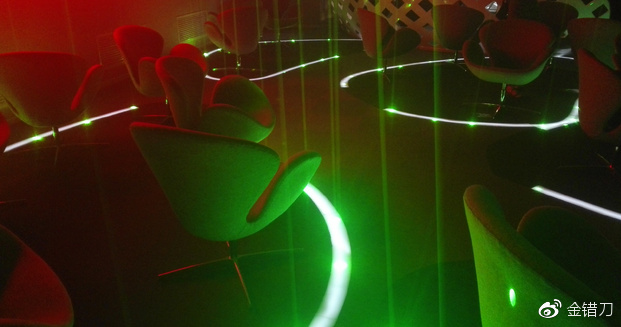 实体店也“蹭”科技热点！国美建了全球首家专业VR影院，不卖门票图啥