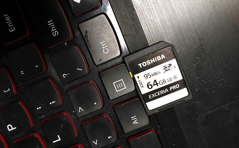 稳定高速的内存卡，我觉得东芝N401高速SD卡十分不错