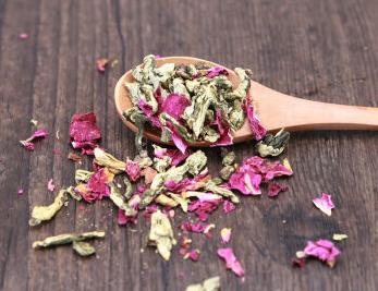 湿气重一招祛湿,湿气18个表现