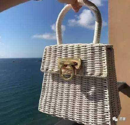 草编包包最新款推荐,轻奢草编包推荐