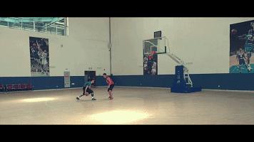 转身穿裆过人教学,穿裆过人集锦足球