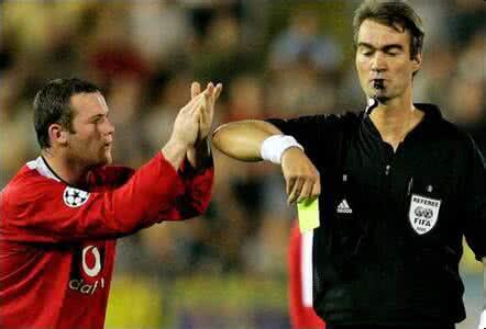 国际足联著名裁判员名单,世界著名的乒乓球女裁判员