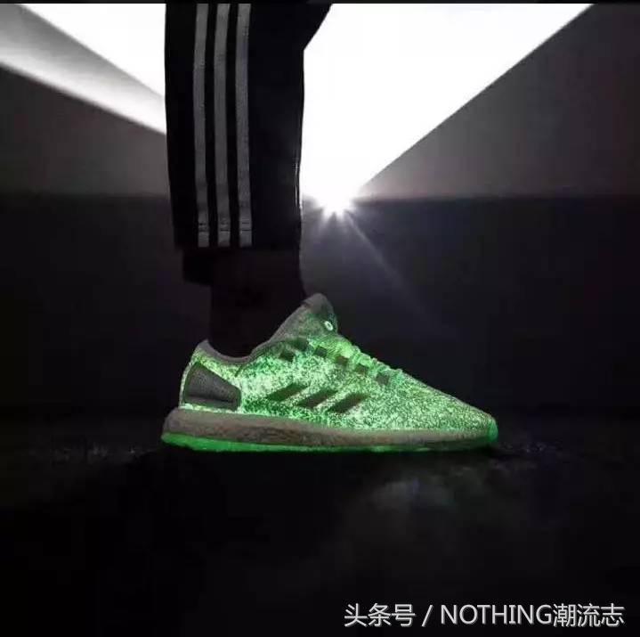 女款轻薄透气运动鞋,夏天穿的清爽透气运动鞋推荐