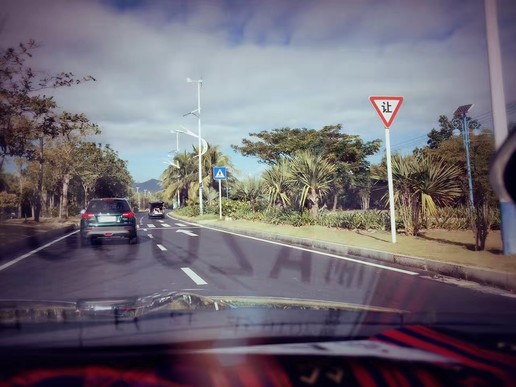 女司机自驾海南环岛旅游公路,铃木维特拉自驾西藏体验