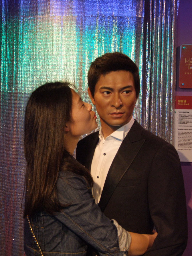 广州香港迪士尼一日游报团,长隆好玩还是迪士尼好玩