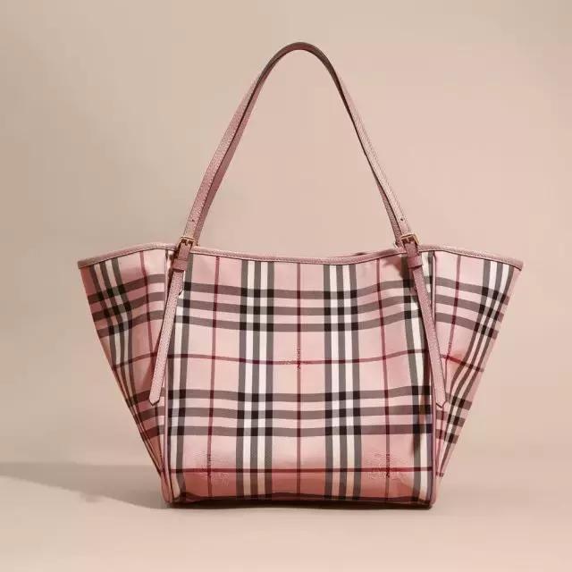 买件大牌犒劳自己！年中大促，7折买Burberry、6折买Jimmychoo！