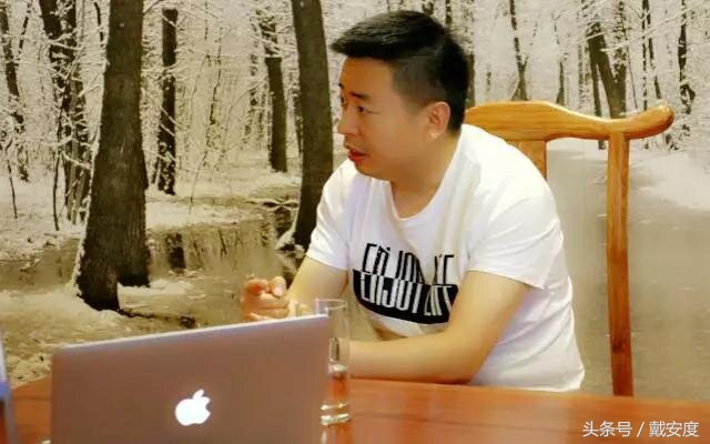 240+小时的超级研讨全网首次曝光：名创优品叶国富和信聚赢商学院戴安度这两位大佬又要出啥大动作？