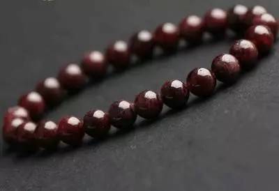 阿玛尼上新活动,阿玛尼新店开业