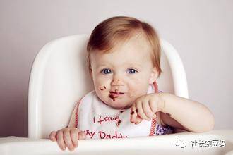 一岁三个月宝宝不吃辅食怎么办,一岁三个月宝宝不吃辅食只喝奶