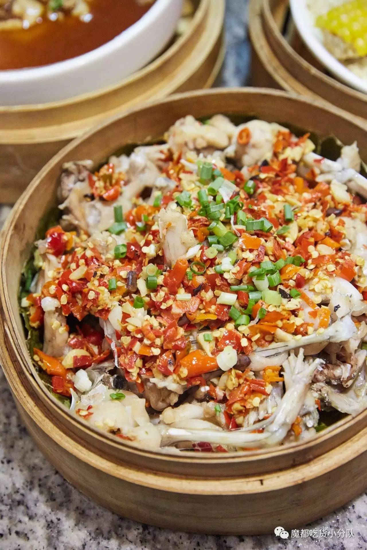 美蛙鱼头有多好吃,美蛙鱼头火锅怎么吃