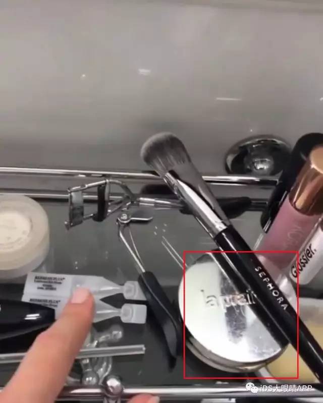 13岁起努力护肤,从紧致精华到美容仪,这个男孩把女明星都比了下去~