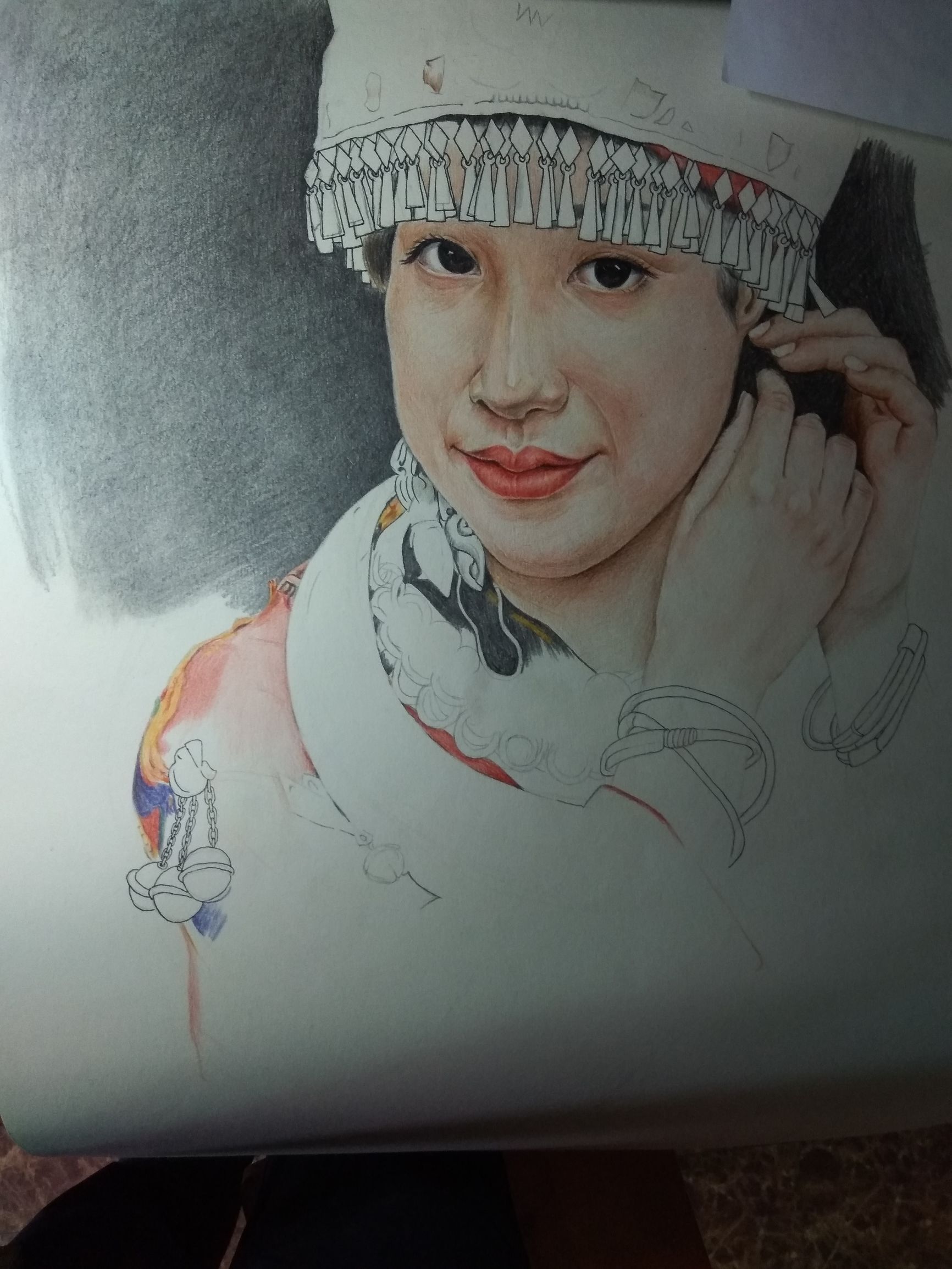 马克笔画苗族少女,苗族姑娘彩铅画