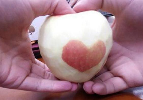 哄女朋友开心幽默笑话大全,哄女朋友开心的幽默笑话