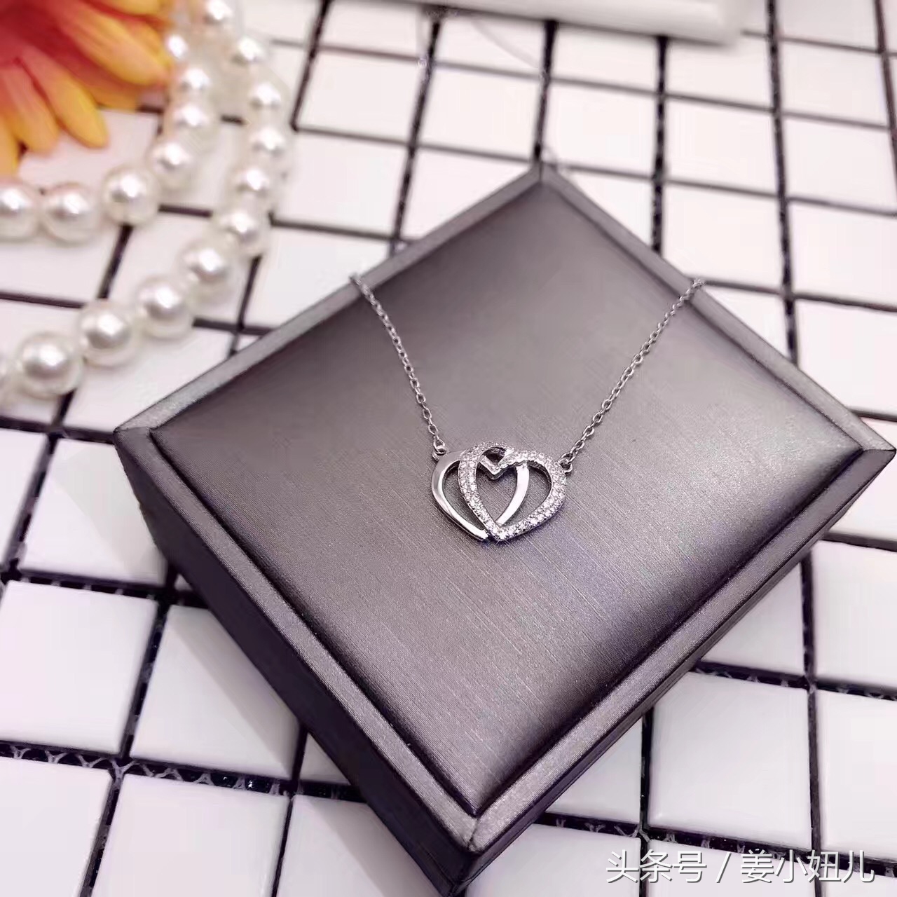 bulingbuling星空锁骨链 (锁骨链流行吗)