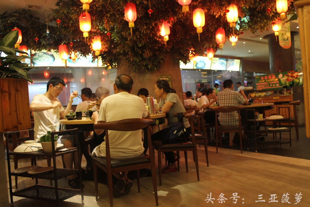 请客推荐去哪个饭店,三亚适合十个人聚餐的餐厅推荐