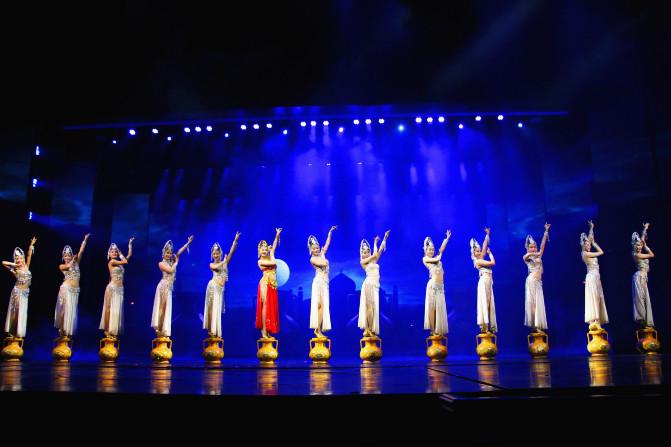 涓変簹澶╂动娴疯鏃呮父鏀荤暐,涓変簹澶╂动娴疯椋庢櫙瑙嗛