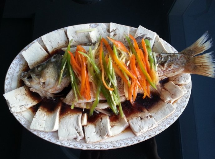 宝宝吃清蒸鲈鱼正确做法,宝宝清蒸鲈鱼2岁