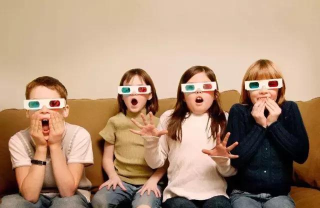 长期戴3d眼镜会有什么危害,戴3d眼镜和不戴看电影有什么区别