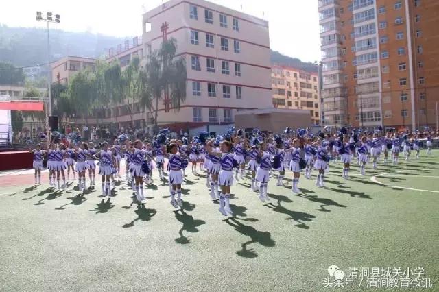 2022年小学迎七一活动方案,城关镇明德小学社团展演活动