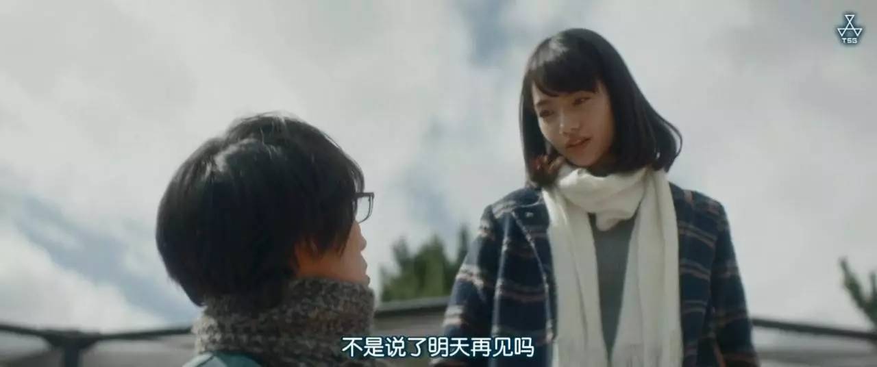 小松菜奈秋季大片,最近小松菜奈的电影