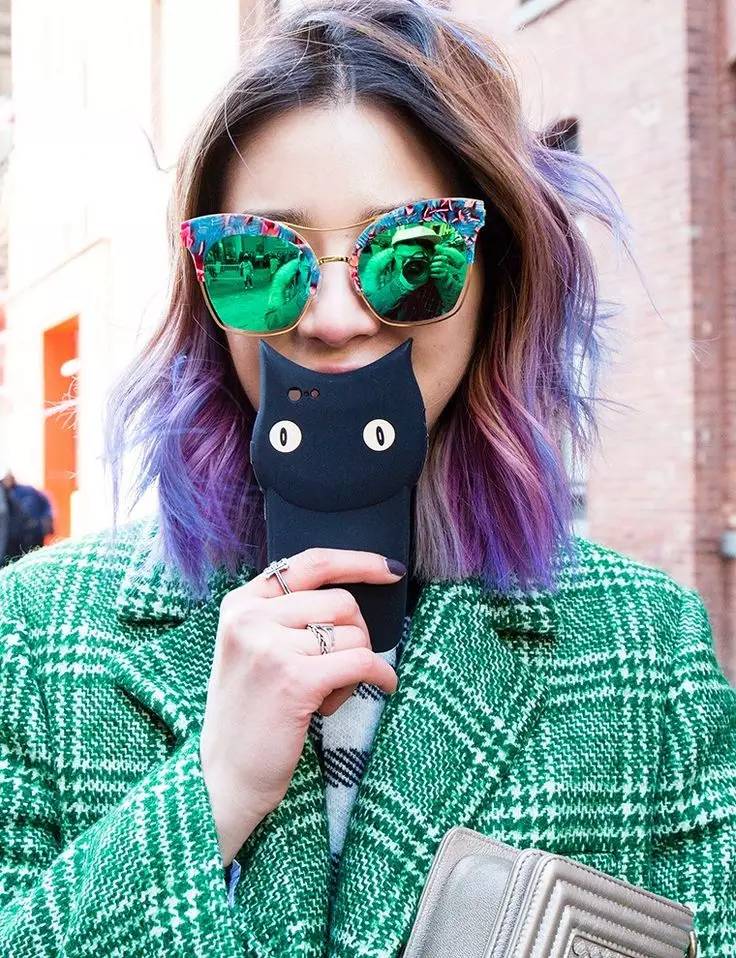 苹果呸来了|我把手机弄那么好看，就是为了这装逼一刻