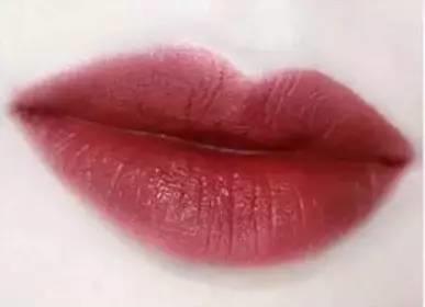 每个女生都想要的化妆品全套,每个女人都想要的口红