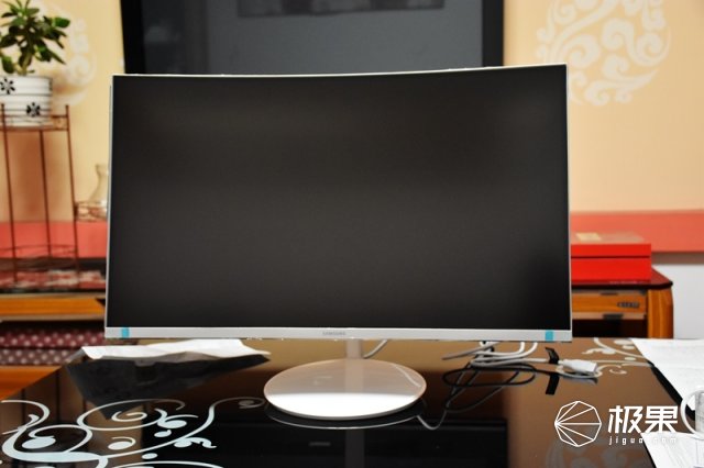 三星最好的显示器是什么,为什么大家都说三星的手机屏幕好