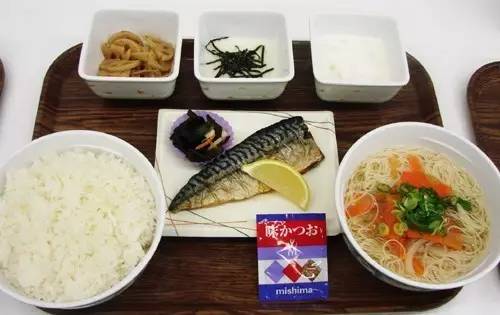 日本高校料理,日本学校料理美食