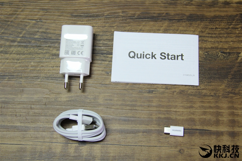 华为随行wifi3优缺点,华为移动路由器和随行wifi3哪个好