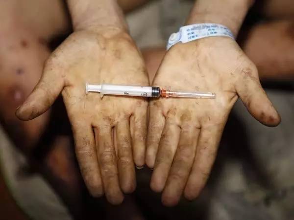 小韩说法|「国际禁毒日」*毒冰**的四种叫法,你知道几个?