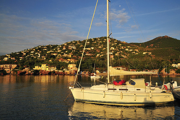 七月去哪里机票最便宜,这个季节飞海边哪里的机票最便宜