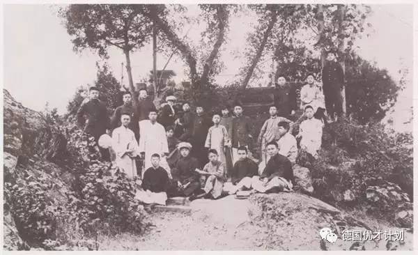 位于穷乡僻壤，入学难度却堪比清华北大，这所100年前的乡村中学，居然秒杀现在的所有大学！