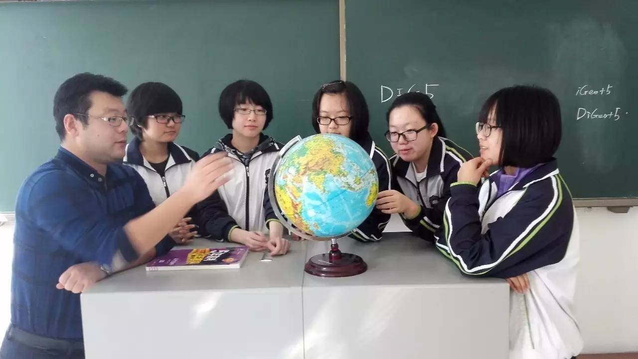 平均645分和600.34分！哈三中这俩学霸班全省创纪录！看看人家咋学的……