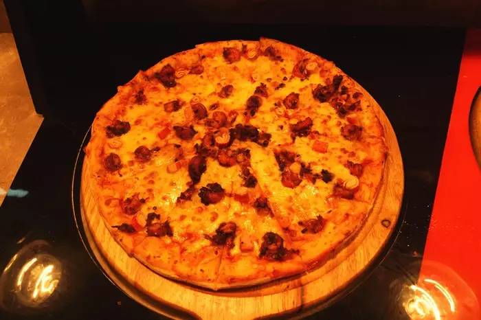 阿尔卑斯比萨牛排自助餐厅神木店,神木比萨