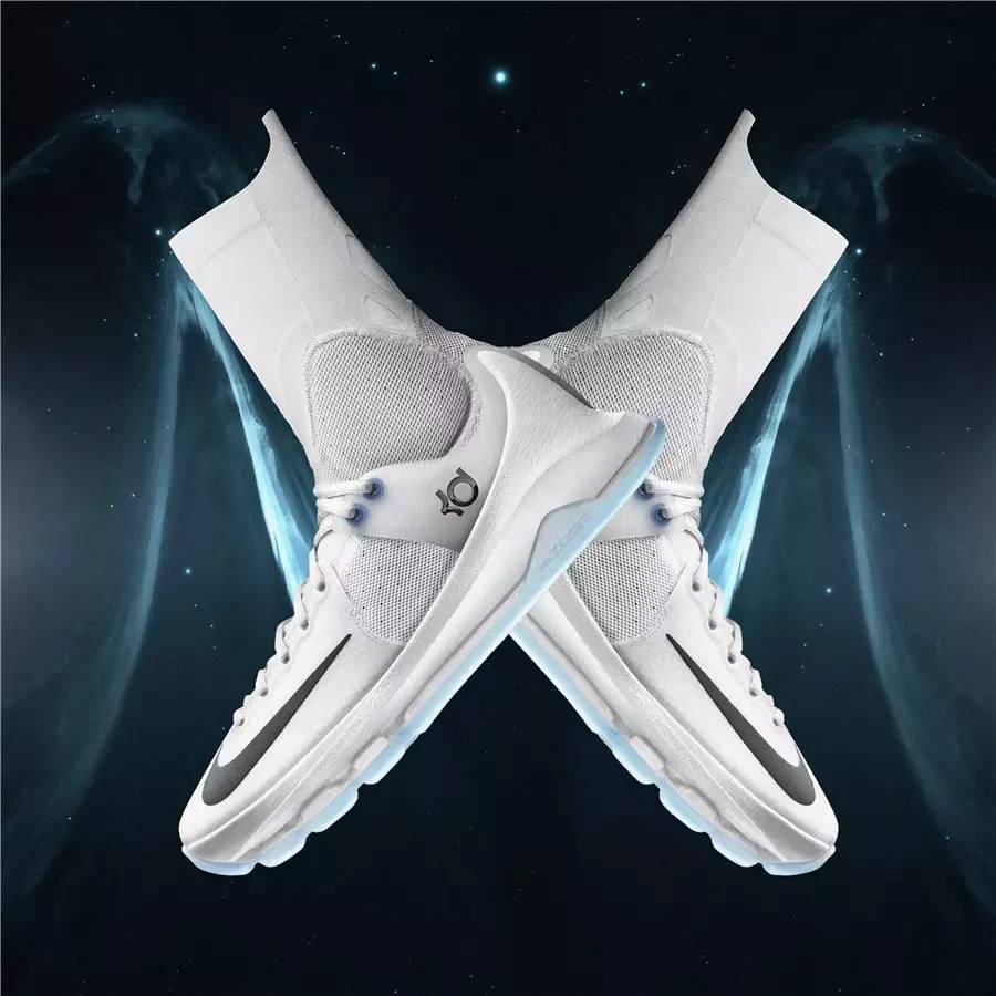 年度最佳篮球鞋kd13,kd8elite上脚