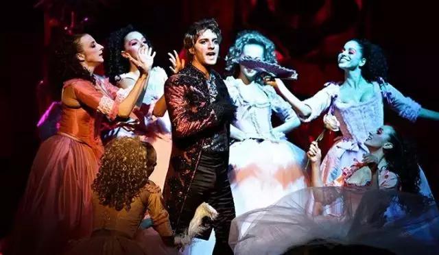 饭圈文化可是被整明白了,饭圈鄙视链