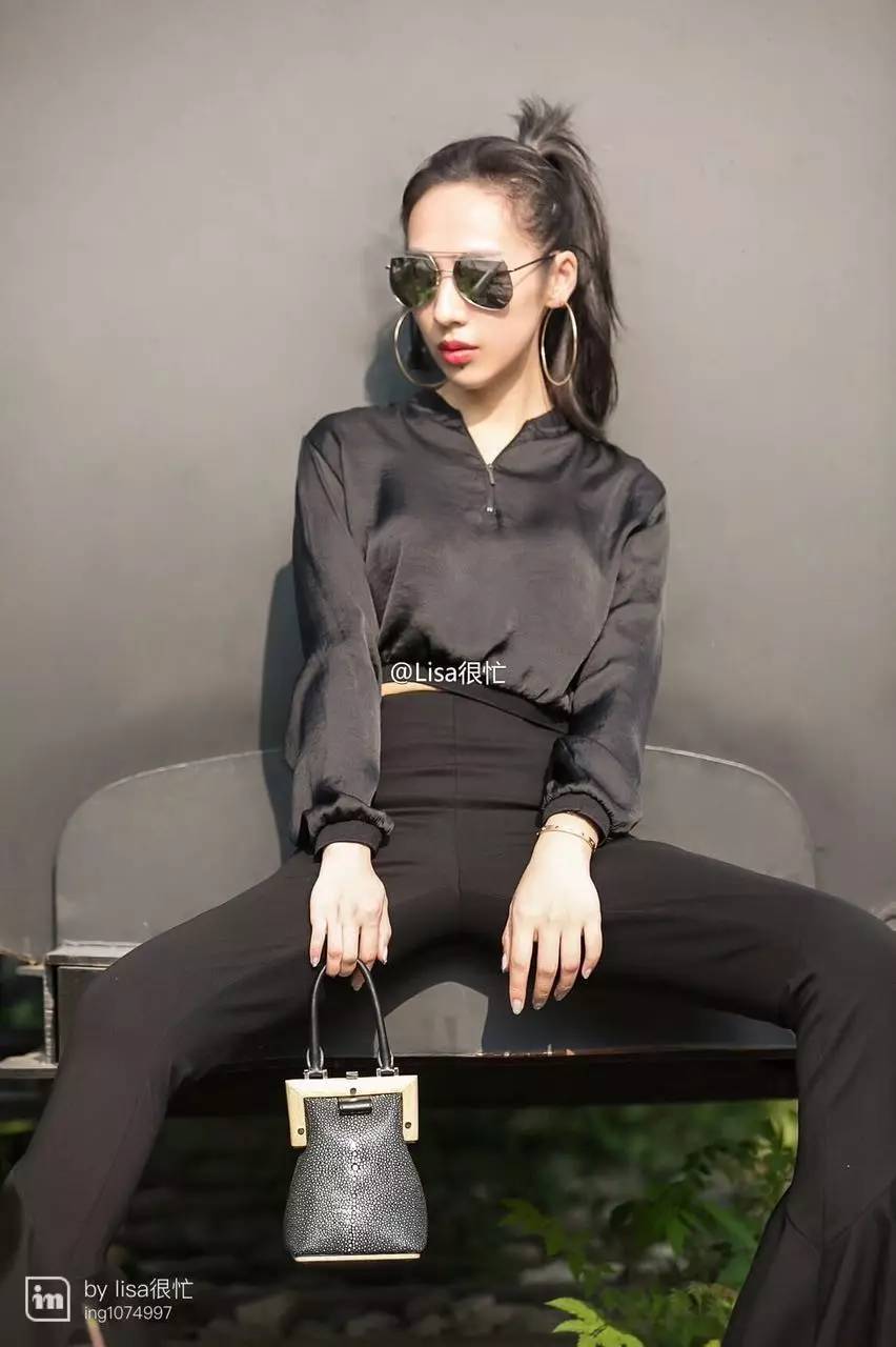 宋茜衣品图片,宋茜穿牛仔衣和牛仔裤