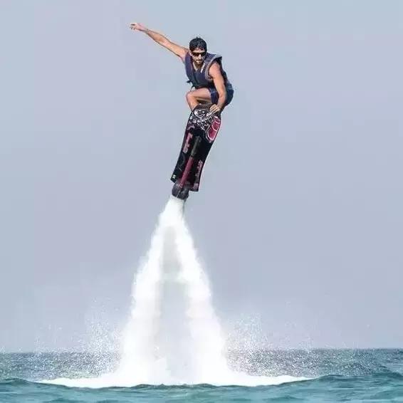 沙特最帅王子哈曼丹,阿联酋王子哈曼丹照片