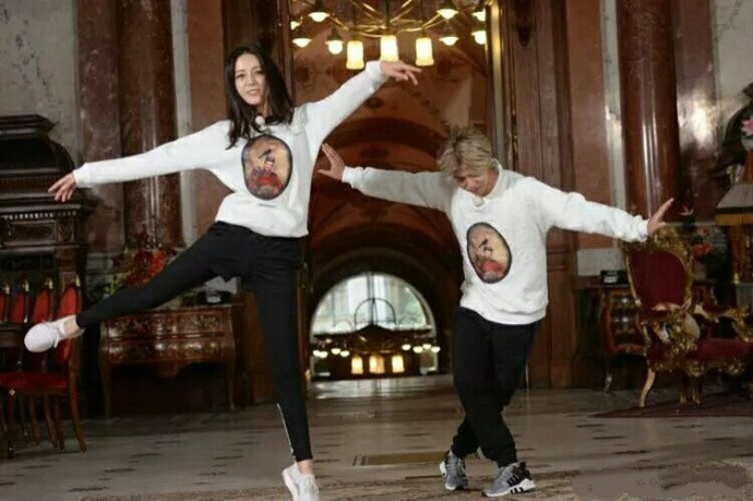 奔跑吧第一季鹿晗和热巴,奔跑吧鹿晗迪丽热巴高甜瞬间