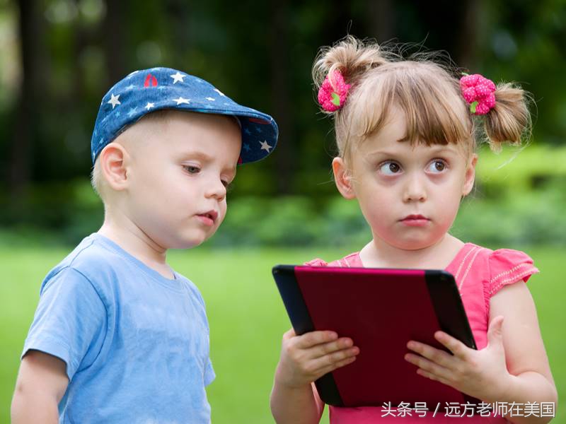 平板电脑对孩子眼睛伤害,看手机平板电脑对孩子危害