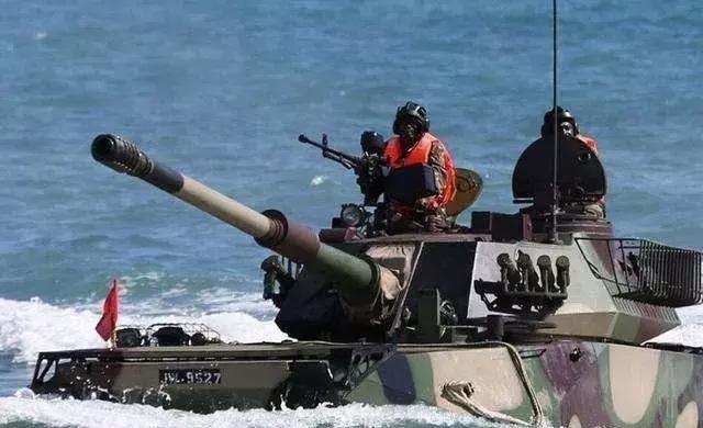 这块大陆有三分之二的国家都曾购买过中国*器武**，恐怕不能只用“价廉物美”来解释